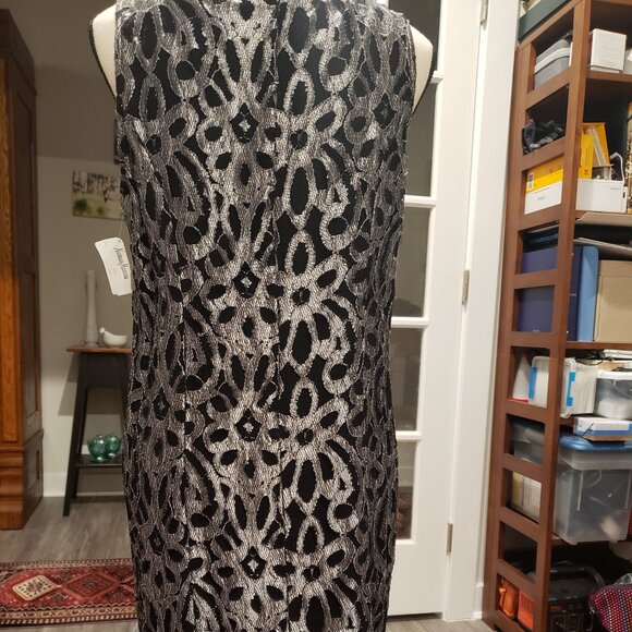 NWT Cynthia Steffe Silver and Black Net Sheath Dress. Sz 10 (but measures a 6) - Picture 5 of 8